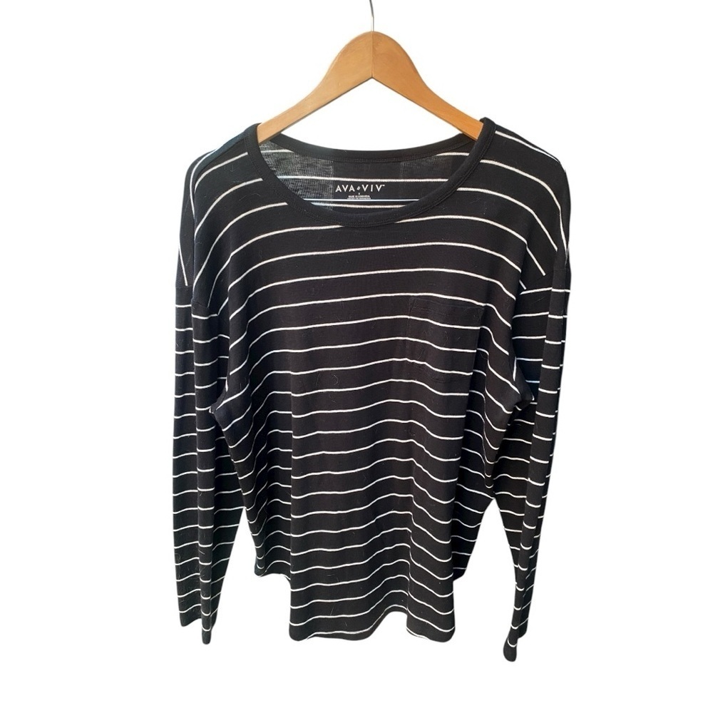 Ava & Viv Long Sleeve Pocket Plus Size T-Shirt Black & White I Size:X/14W - Picture 2 of 7